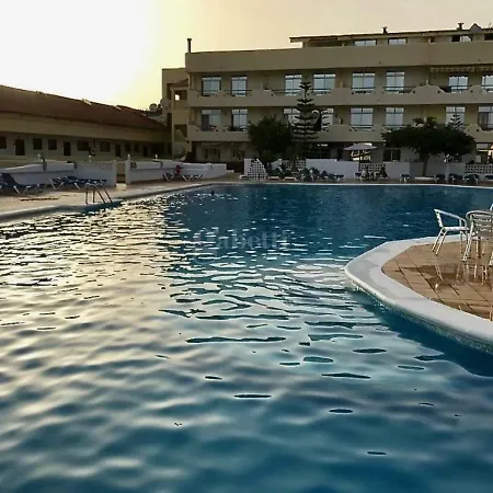 Appartamento Piscina Y Playa Es Marina Palace! *